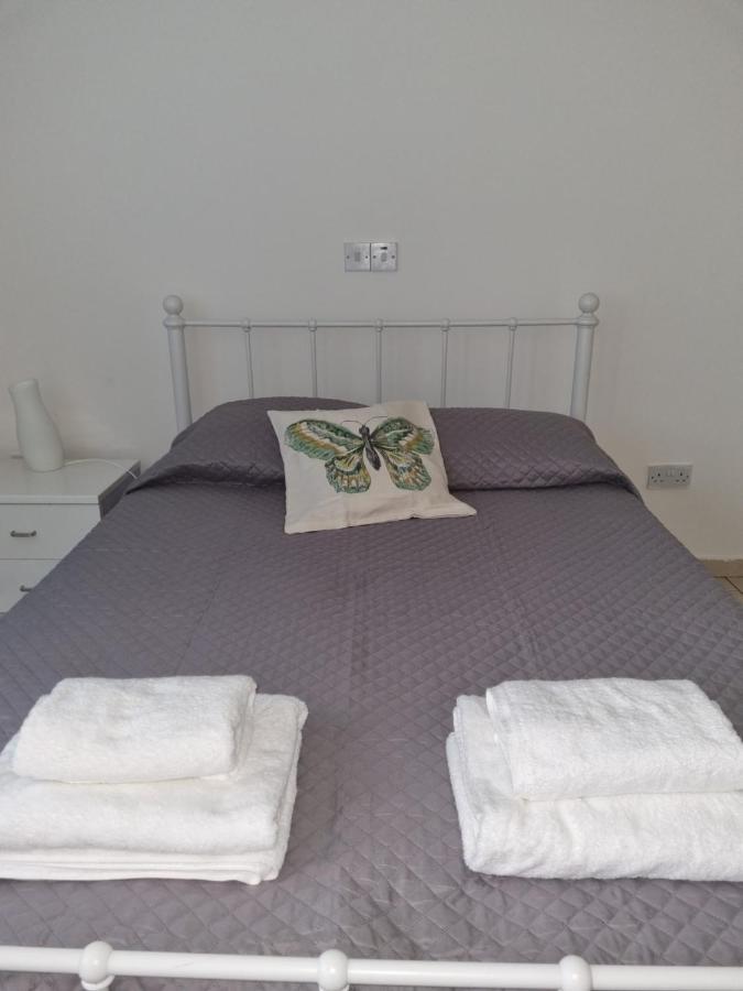 Cosy One Bedroom Apartment In Pafos Exteriér fotografie